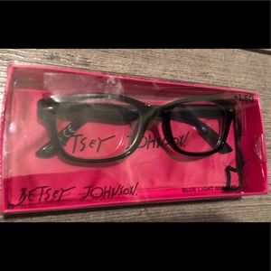 Betsey Johnson reading glasses